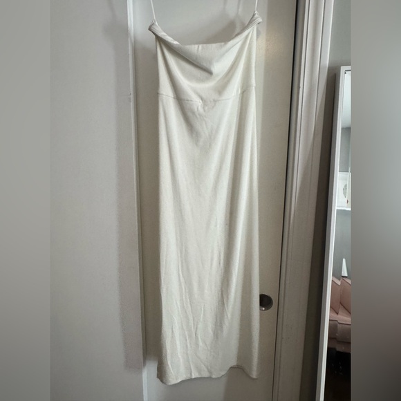 L space Kierra Dress - Picture 5 of 6